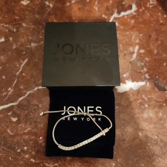 Jones New York Frances Siover Rhinestone Silver Bracelet--NIB - Picture 1 of 5